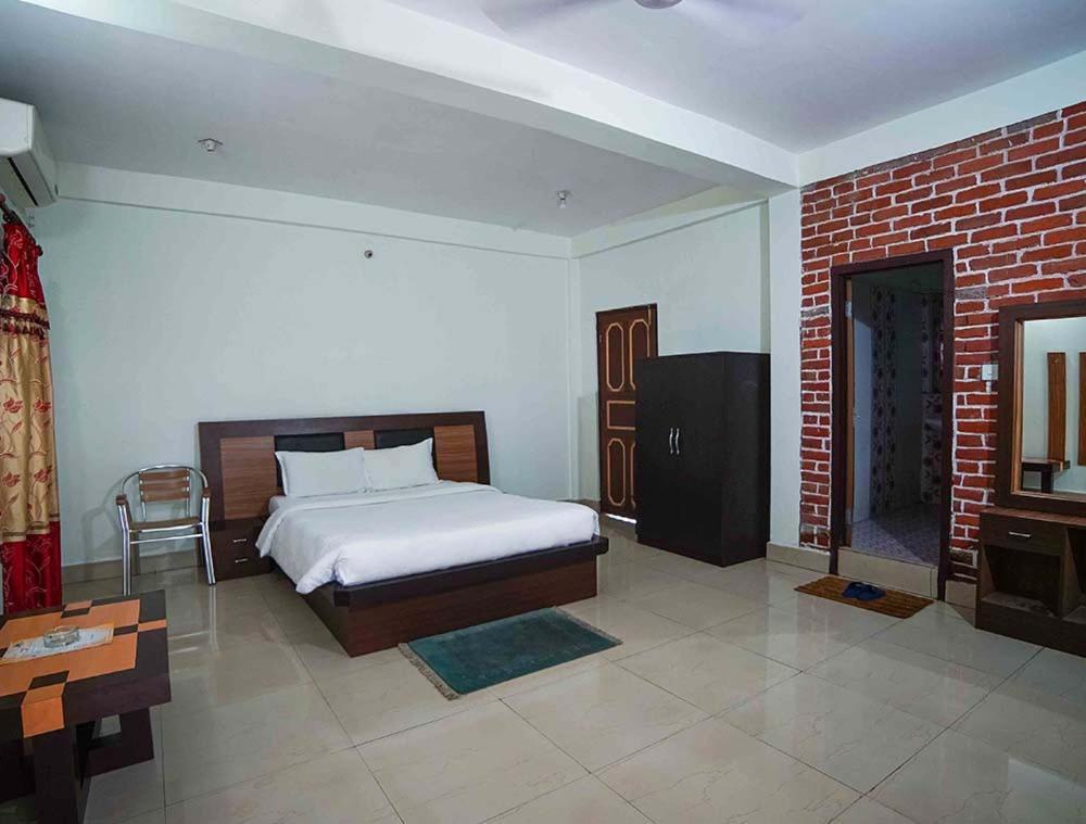 Presidency Resort Upardang Gadhi Luaran gambar