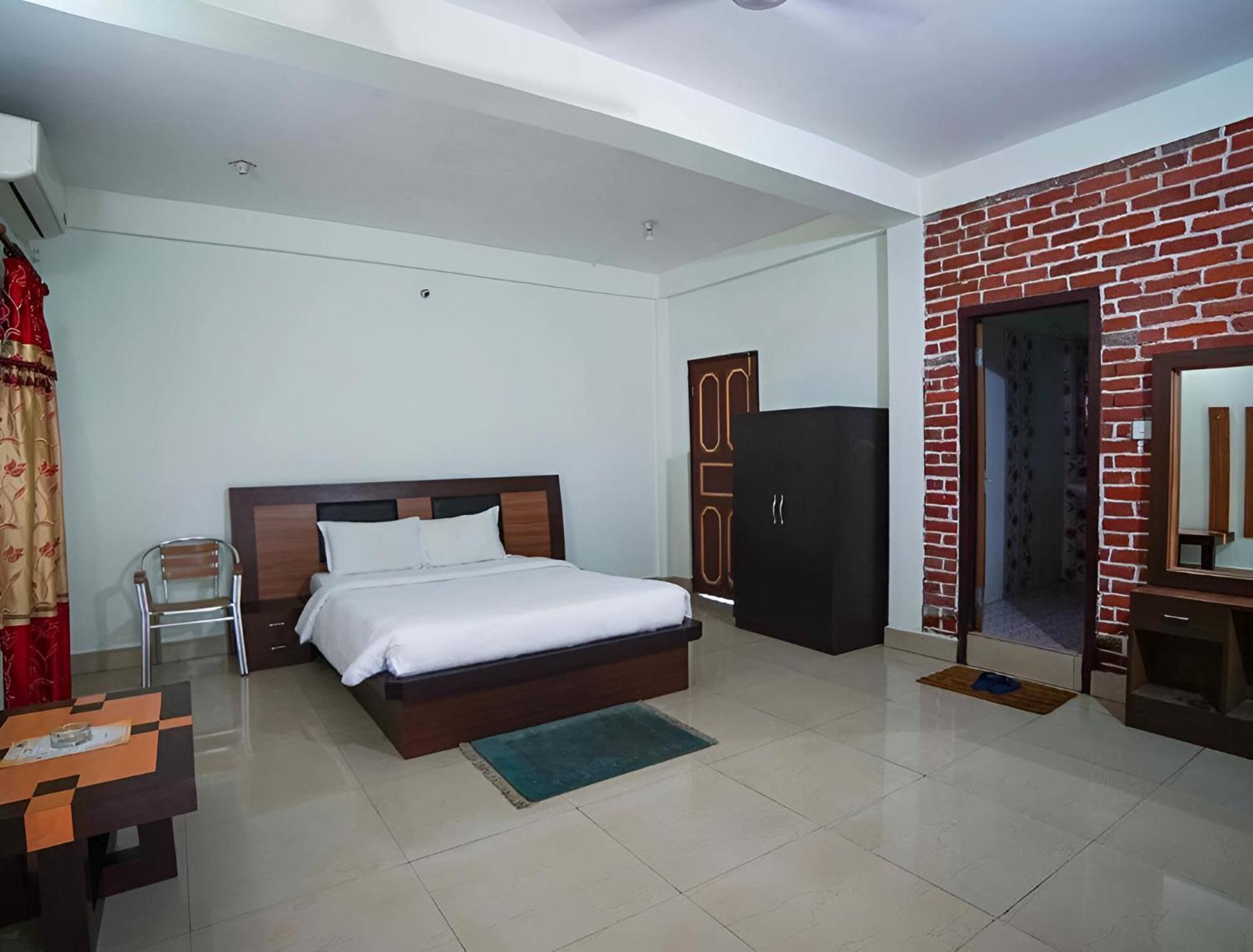Presidency Resort Upardang Gadhi Luaran gambar